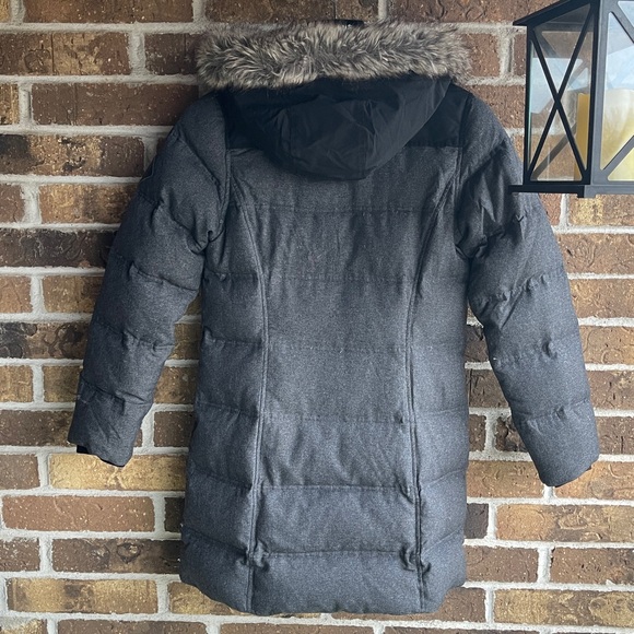 Eddie Bauer Gray Long Down Winter Hooded Coat 
Women's Gray Puffer - Picture 16 of 16